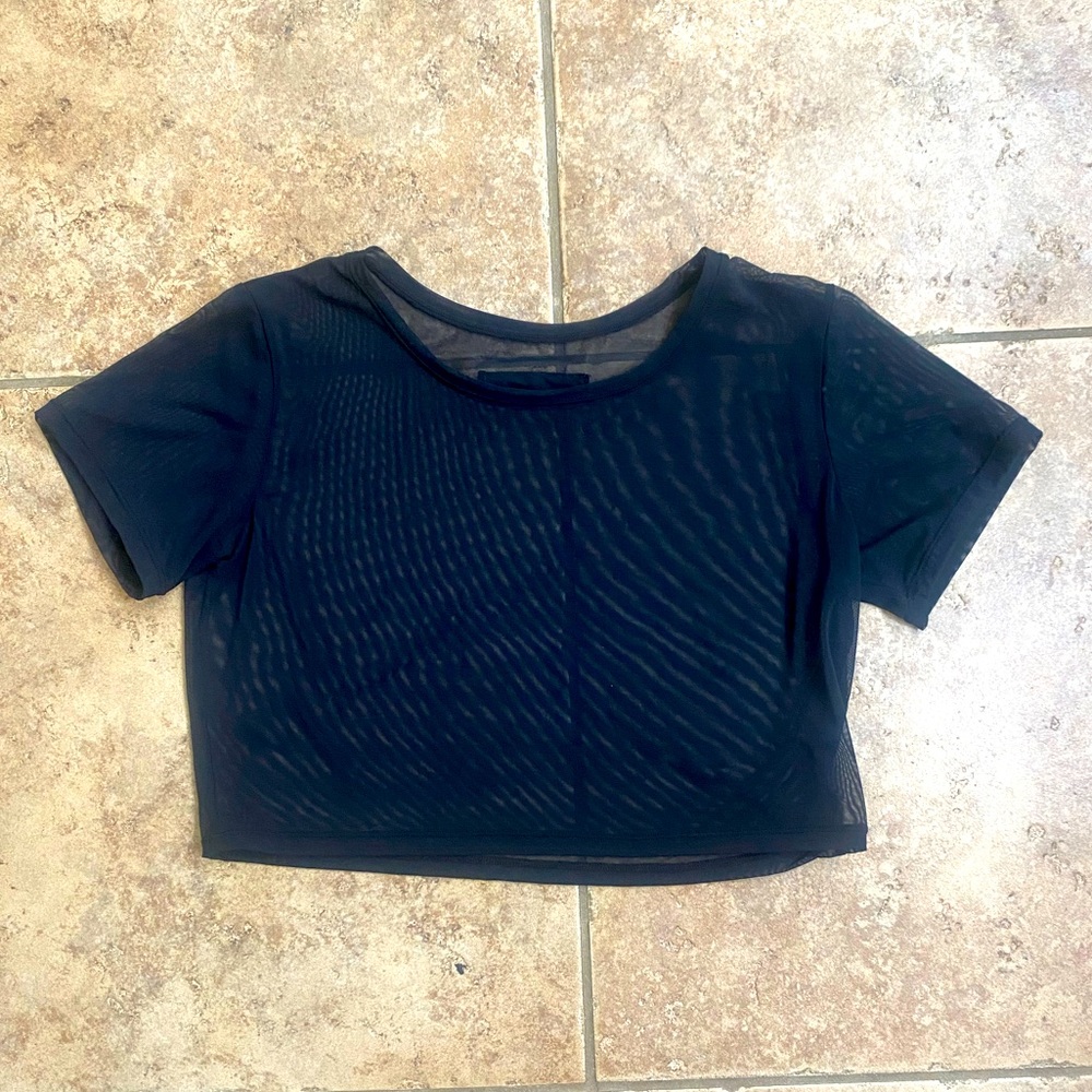 NWOT ALPHALETE MESH CROP SIZE SMALL